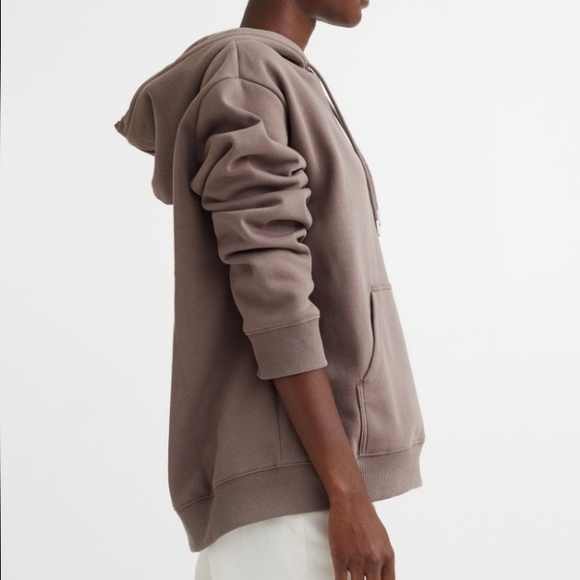 🆕️NWT H&M Hoodie in 'Dark Taupe', Size XL - Picture 3 of 16
